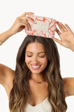 Backyard Mini Pouch|Aloha Hot