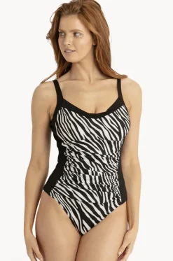 Bengal DD/E Cup Underwire One Piece|Poolproof New