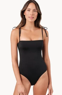 Classic Strapless One Piece|Une Piece