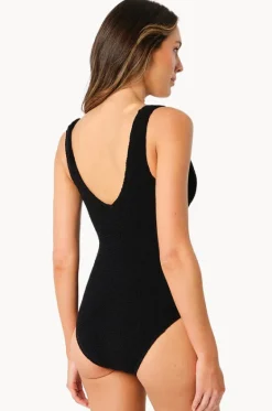 Crinkle Classic Ring V Neck One Piece|Une Piece New