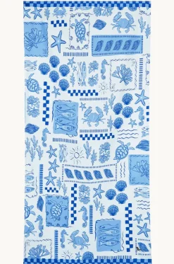 Grecian Shores Microfibre Towel|Dock And Bay Hot