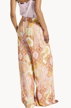 Herra Sonia Pant|Tigerlily Hot