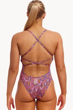 Learn To Fly Strapped In One Piece|Funkita
