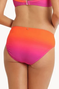 Majestic Mid Rise Pant|Sunseeker Hot