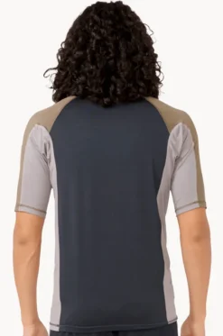 Mens Drive Short Sleeve Suntop|Rip Curl Hot