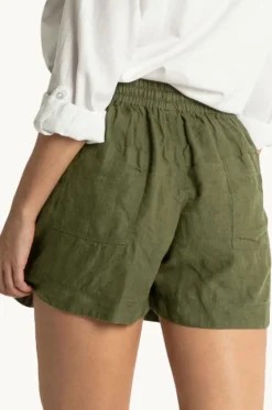 Resort Short|Sunseeker Online