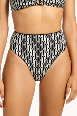 Spring Geo High Waist High Leg Pant|Jets Hot